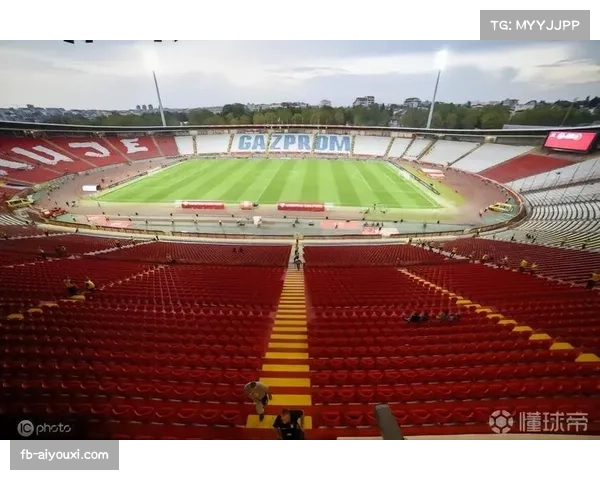 马赛俱乐部因球迷骚乱事件遭欧足联处罚,下一个主场将空场进行 马赛俱乐部因球迷骚乱事件遭欧足联处罚,下一个主场将空场进行